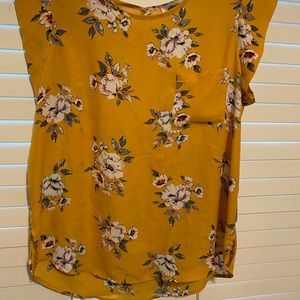 Women’s Floral Blouse